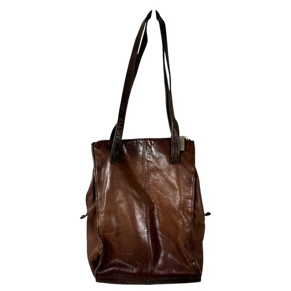 Hobo International Distressed Chocolate Brown Leather Shoulder Bag - Picture 2 of 6